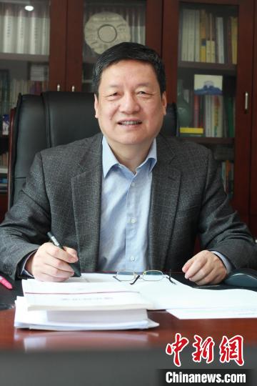 浙江大學(xué)文科資深教授、浙江大學(xué)民營(yíng)經(jīng)濟(jì)研究中心理事長(zhǎng)史晉川。　受訪者 供圖